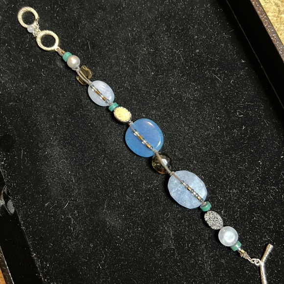 Blue Silpada bracelet - Picture 1 of 3